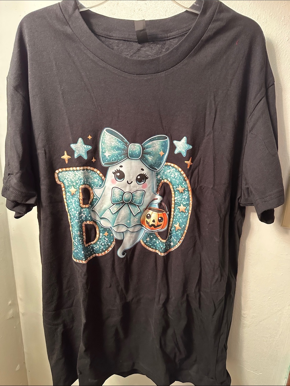 Black Halloween 'BOO' Graphic Tee with Cute Ghost medium